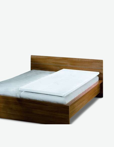 Topper - Matratzenauflage mit viscoelastischen Kern und Doppeltuchbezug, waschbar. In zwei Maßen erhältlich. Topper - Matratzenauflage mit viscoelastischen Kern und Doppeltuchbezug, waschbar. In zwei Maßen erhältlich.