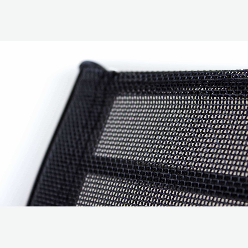 Piola - Sedia impilabile con poggiabraccia, in metallo nera. Ideale per l'esterno ed é resistente alle intemperie