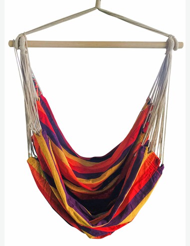 Sun - Hängesessel aus Baumwolle und Polyester mit Querstrebe aus Castanopsis; inkl. Drehkopf. Sun - Hängesessel aus Baumwolle und Polyester mit Querstrebe aus Castanopsis; inkl. Drehkopf.