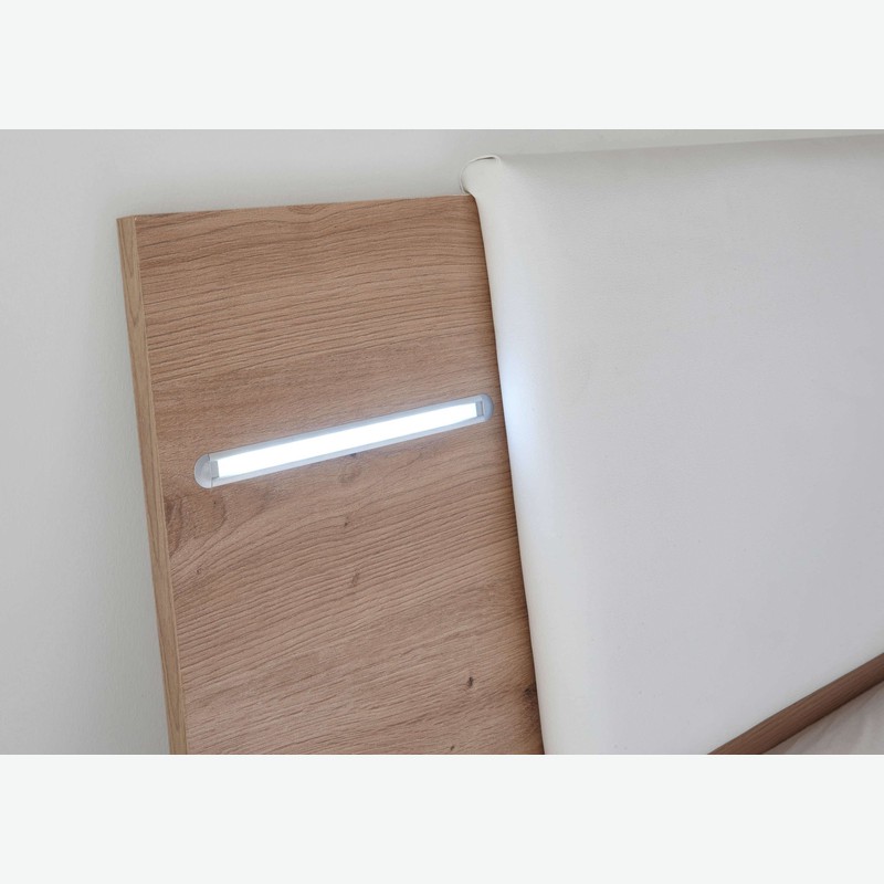 Floriana - Bettanlage mit 2 Nakos und Beleuchtung, aus Holzdekor in der Farbe Artisan Eiche / weiß