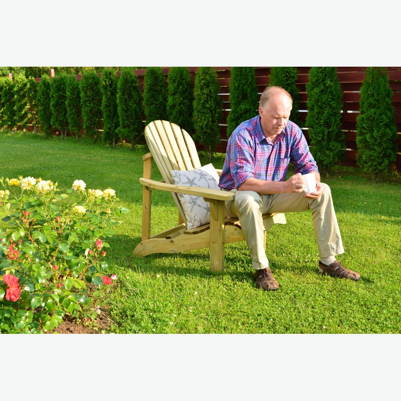 Relax - Poltrona singola da giardino in legno massiccio, con schienale e poggiabraccia. Panca giá impregnata