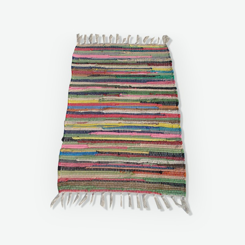 Chindi - Teppich, bunt, in verschiedenen Größen und Materialien Chindi - Teppich, bunt, in verschiedenen Größen und Materialien